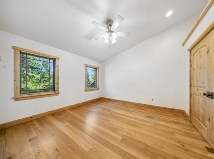 1932 Apache Avenue, South Lake Tahoe, CA 96150 Photo