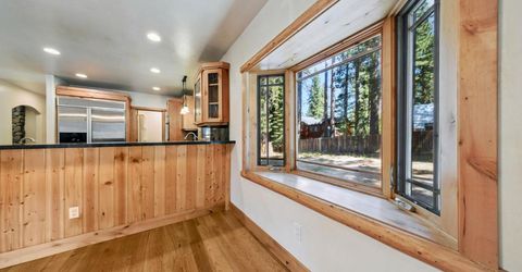 1932 Apache Avenue, South Lake Tahoe, CA 96150 Photo