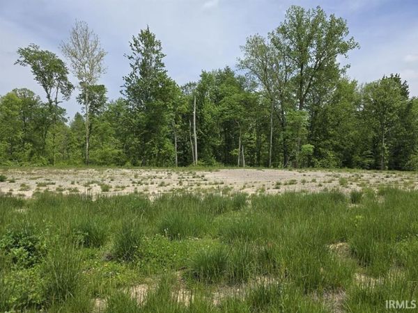 1387 Lancelot Lane, Kendallville, IN 46755