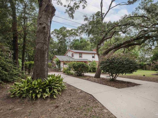 2020 E Bobe St, Pensacola, FL 32503