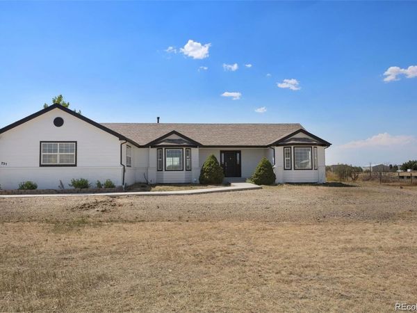 731 Shoshone Street , Strasburg, CO 80136