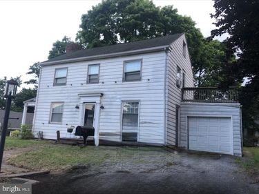 317 FOX STREET, HARRISBURG, PA 17109