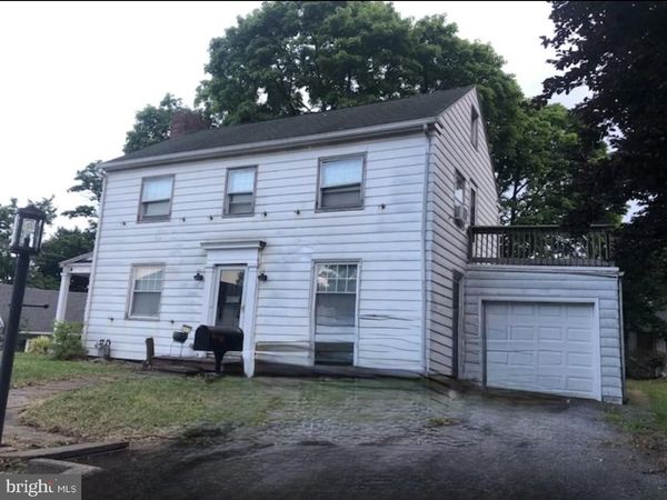 317 FOX STREET, HARRISBURG, PA 17109
