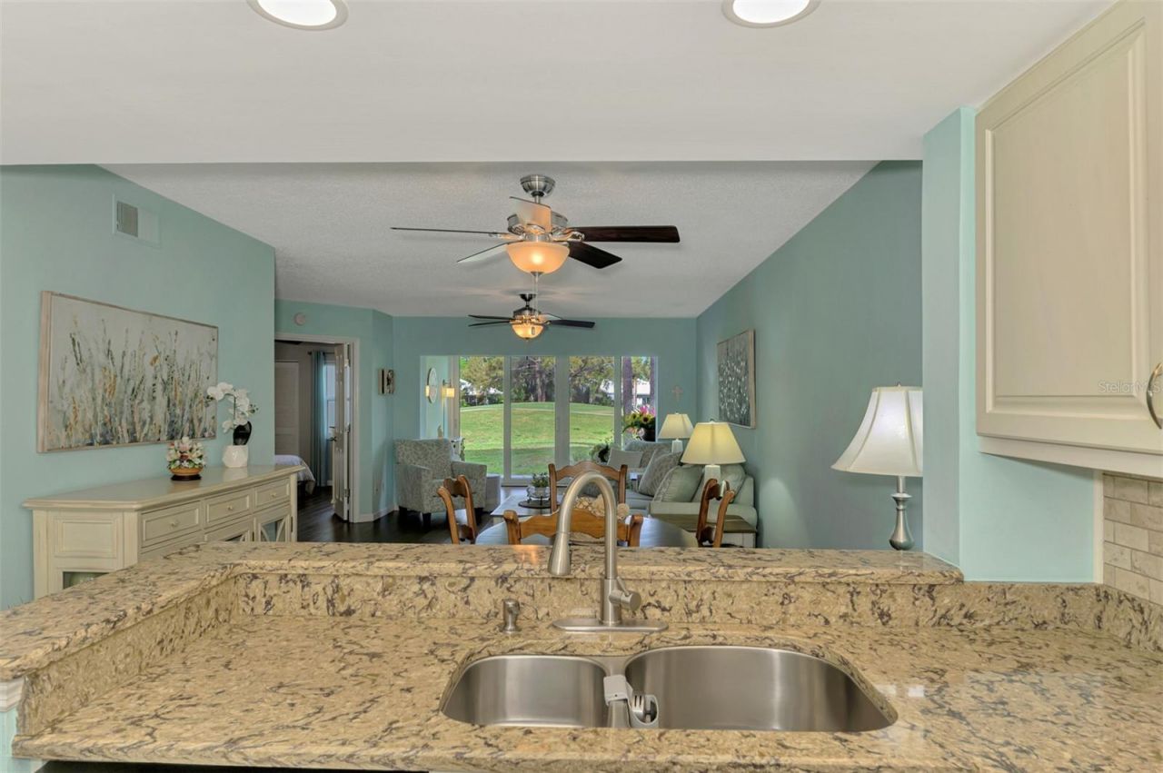 433 Cerromar Lane, Unit 341, Venice, FL 34293 Photo