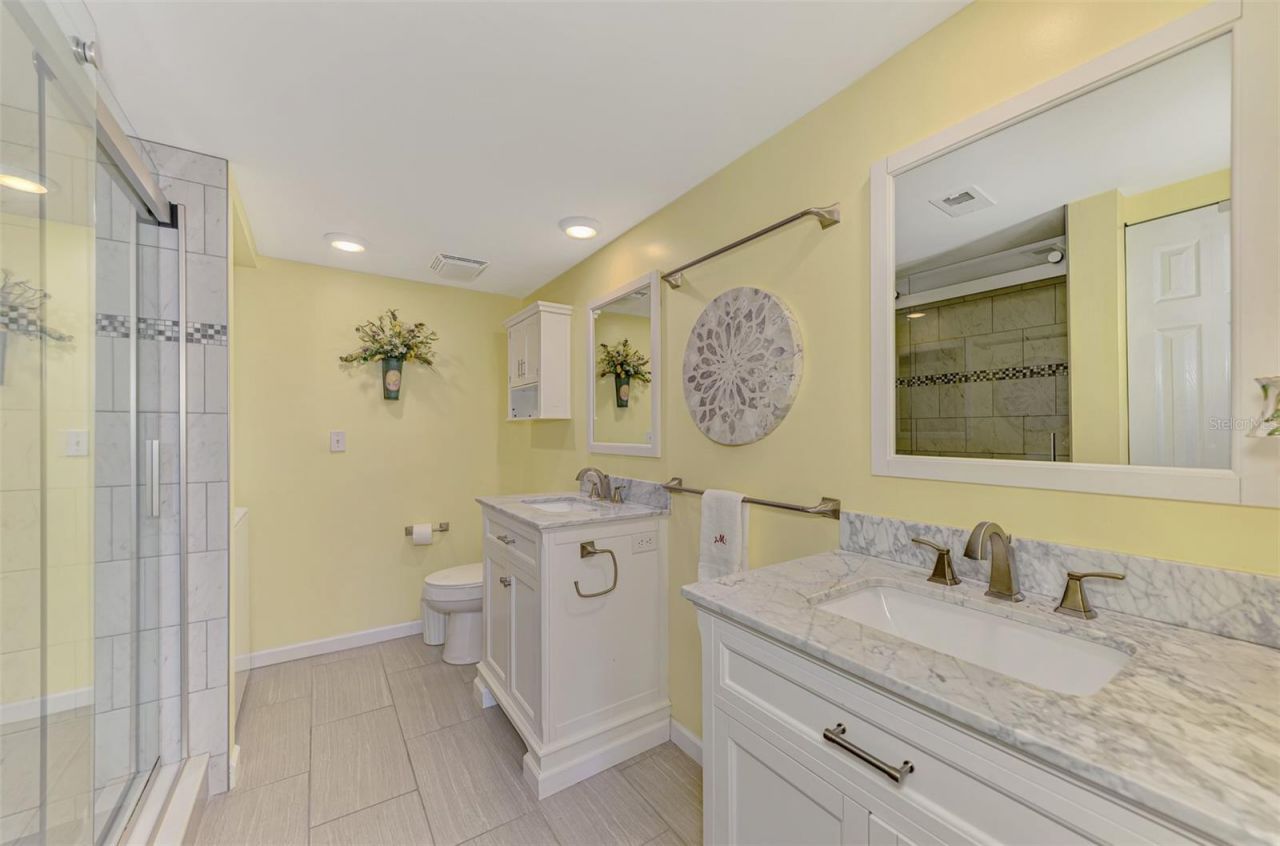 433 Cerromar Lane, Unit 341, Venice, FL 34293 Photo