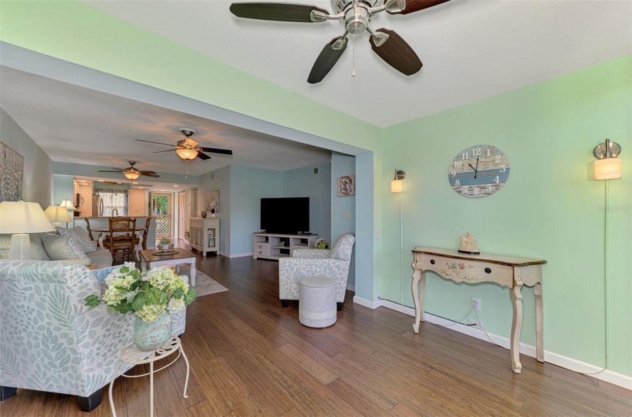 433 Cerromar Lane, Unit 341, Venice, FL 34293 Photo