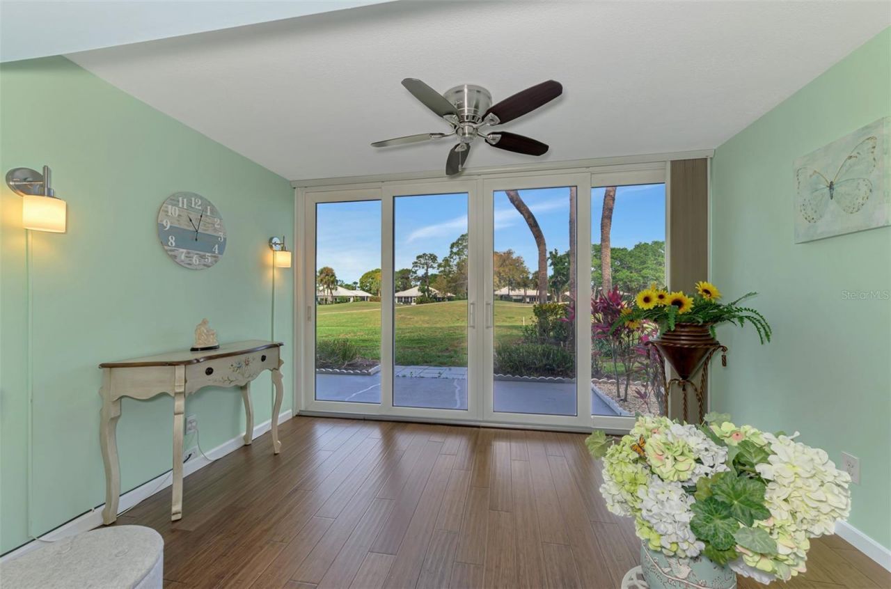 433 Cerromar Lane, Unit 341, Venice, FL 34293 Photo
