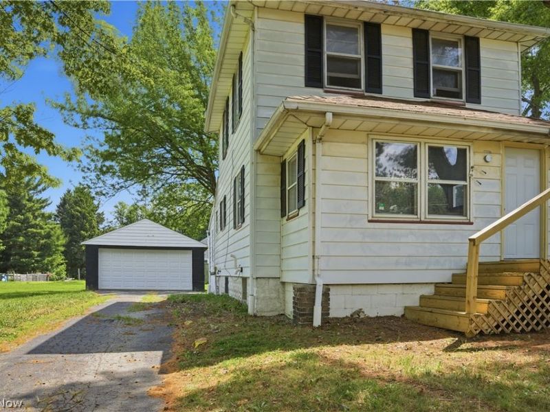2453 Eddie Street, Youngstown, OH 44509 Photo 2