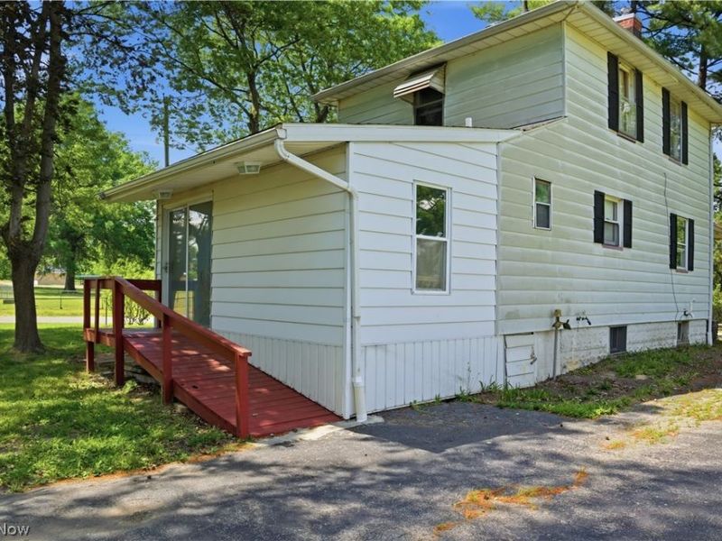 2453 Eddie Street, Youngstown, OH 44509 Photo 5