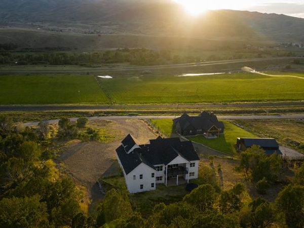 1559 S DOG EAR DR , Wanship, UT 84017