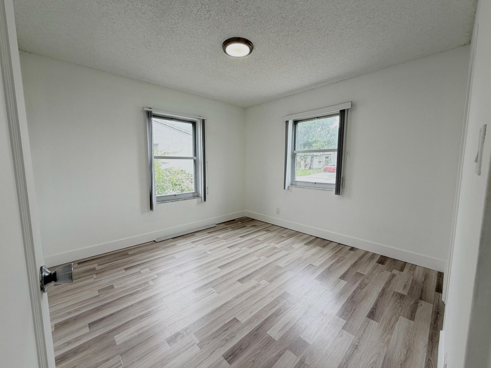 831 El Prado, West Palm Beach, FL 33405 Photo