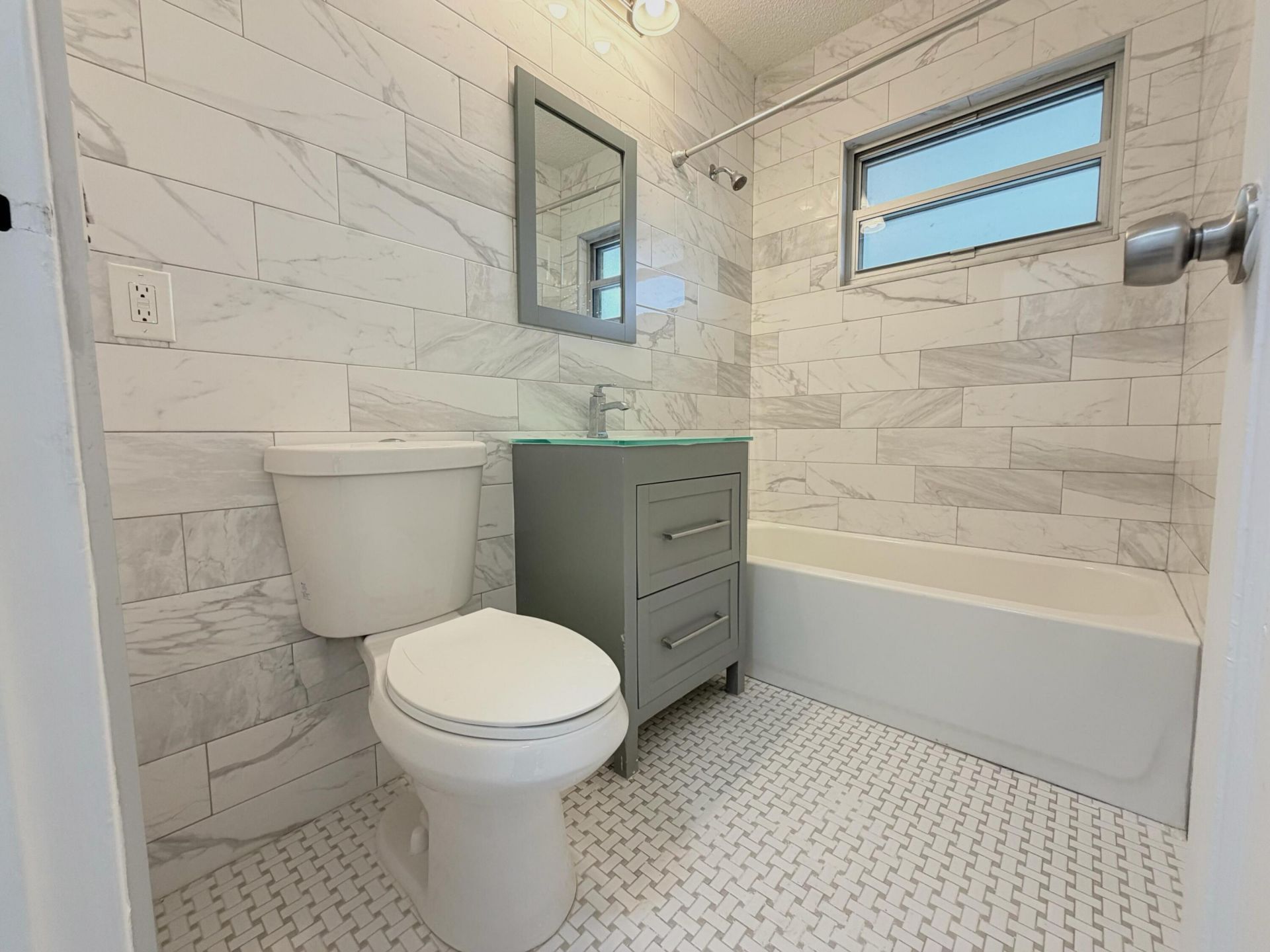 831 El Prado, West Palm Beach, FL 33405 Photo
