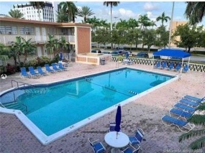 26 Diplomat Parkway, Unit 2280, Hallandale, FL 33009 Photo
