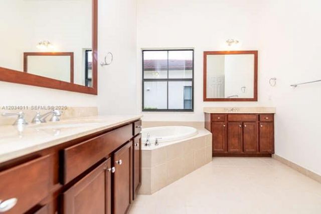 3091 NW 82nd Way, Cooper City, FL 33024 Photo