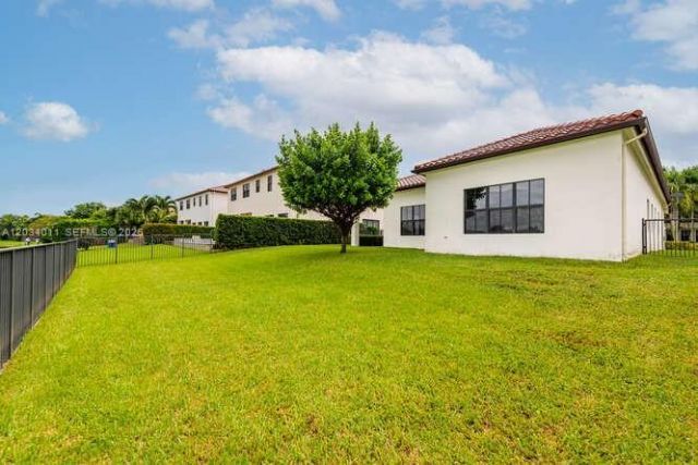 3091 NW 82nd Way, Cooper City, FL 33024 Photo