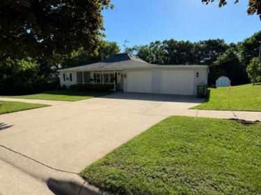 109 S Griffin Street, Lakefield, MN 56150