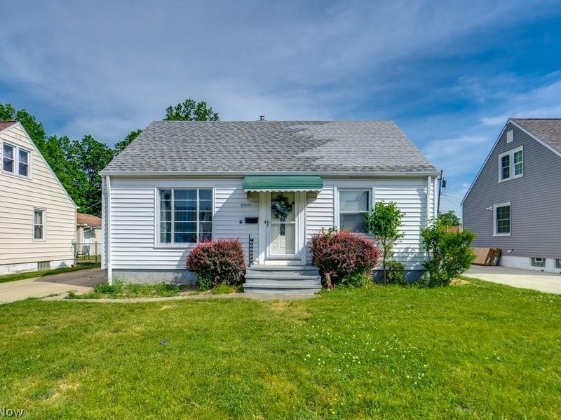 29800 Robert Street, Wickliffe, OH 44092 Photo 1