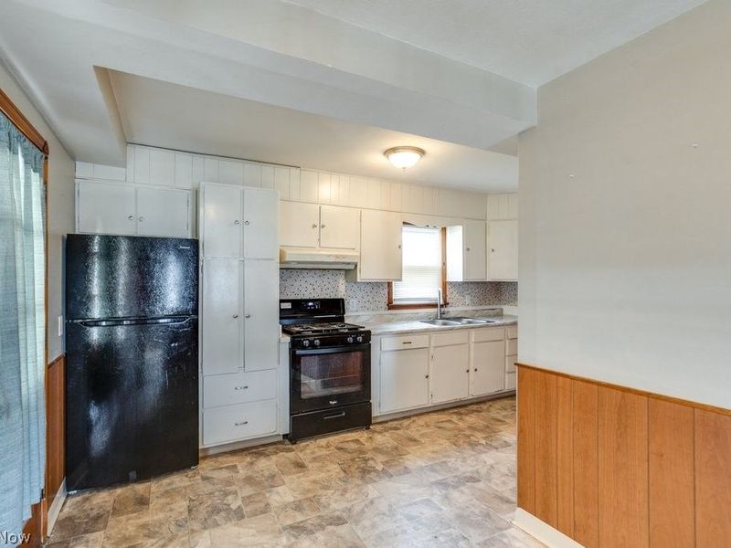 29800 Robert Street, Wickliffe, OH 44092 Photo 7