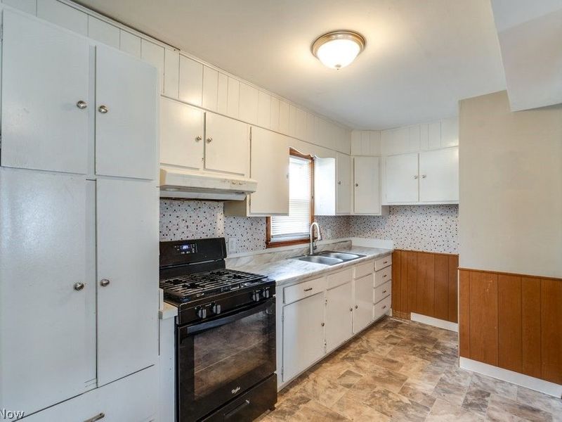 29800 Robert Street, Wickliffe, OH 44092 Photo 8