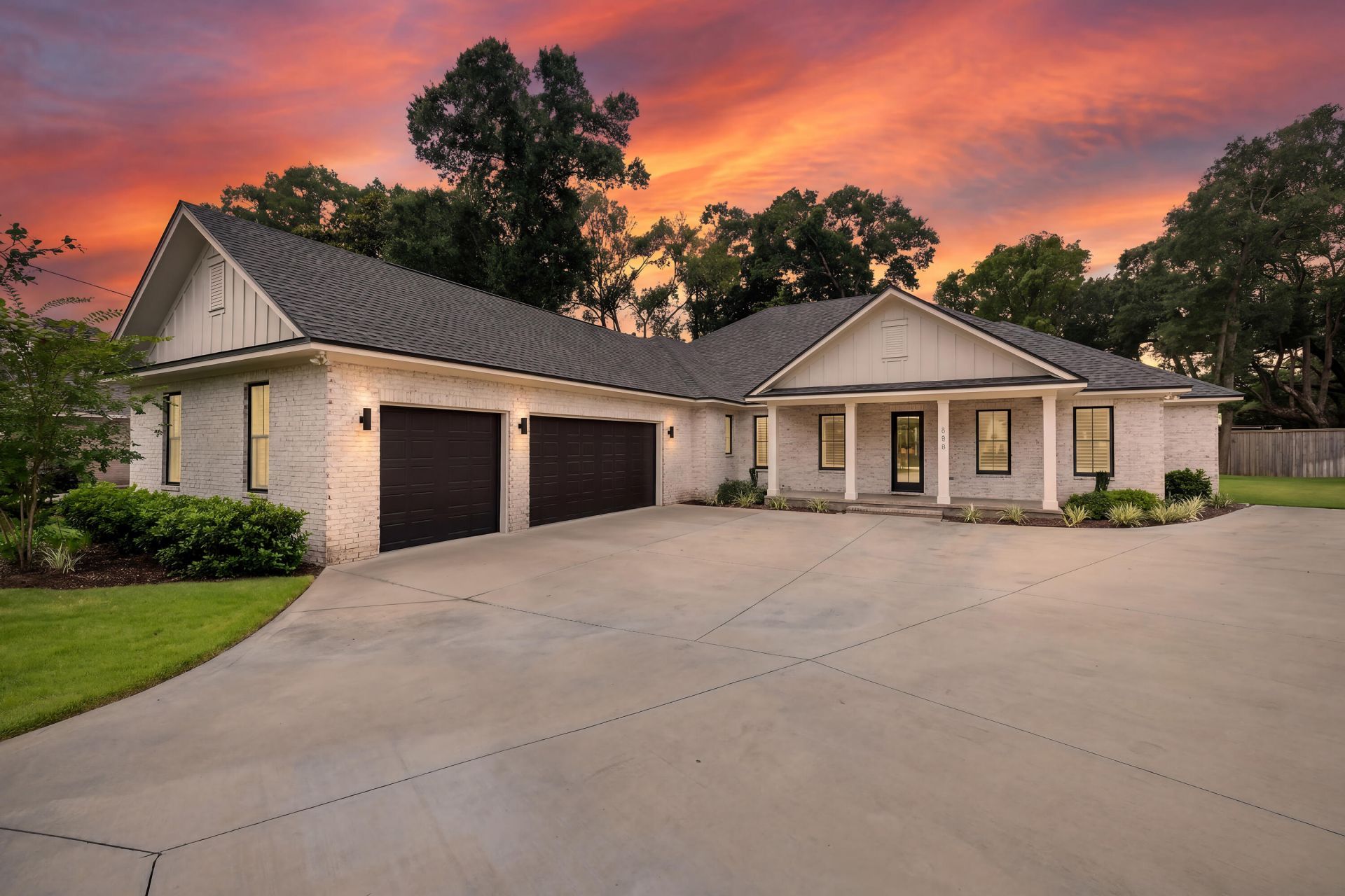 199 Edge Avenue, Valparaiso, FL 32580 Main Photo