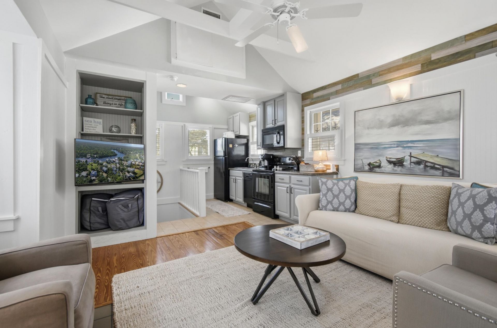 246 NE Maggie Circle , Steinhatchee, FL 32359 Photo
