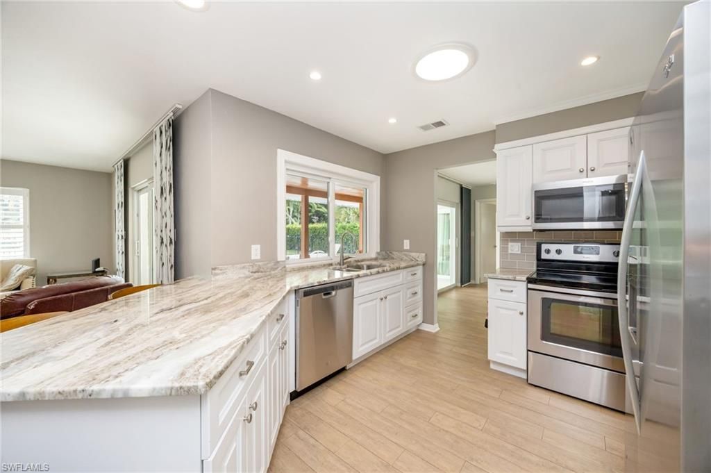 363 Juli Fe Dr, Naples, FL 34110 Photo