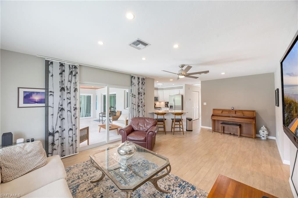 363 Juli Fe Dr, Naples, FL 34110 Photo
