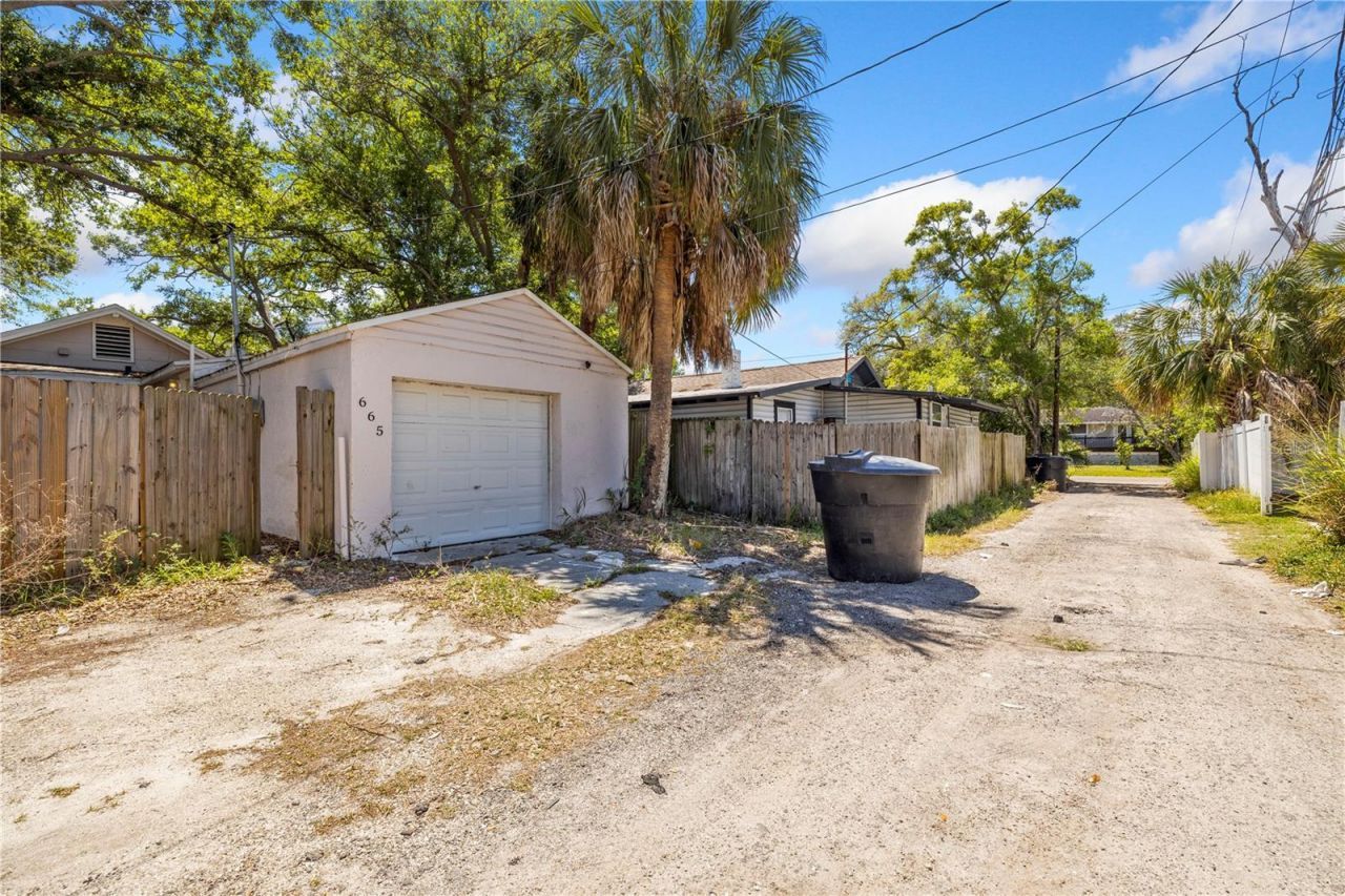 665 26th Avenue S, Saint Petersburg, FL 33705 Photo