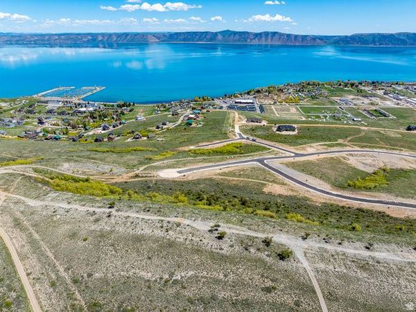 419 N LAKEVIEW TRAVERSE RD , Unit 37, Garden City, UT 84028