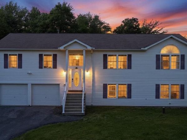 1299 GLADE DRIVE S, LONG POND, PA 18334