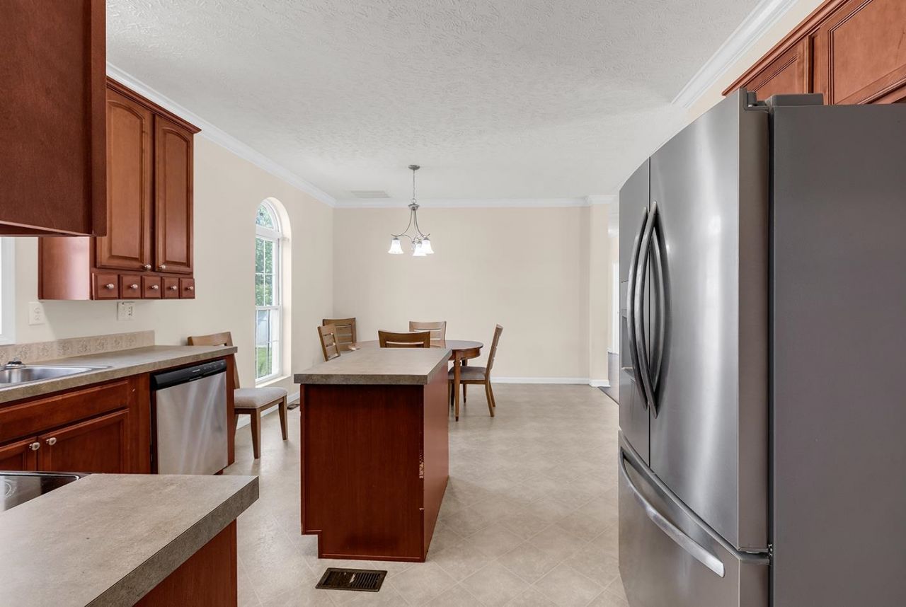 1109 Weldon Ln.  Photo 9