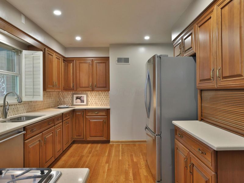 1348 Haddon Road, Columbus, OH 43209 Photo 17