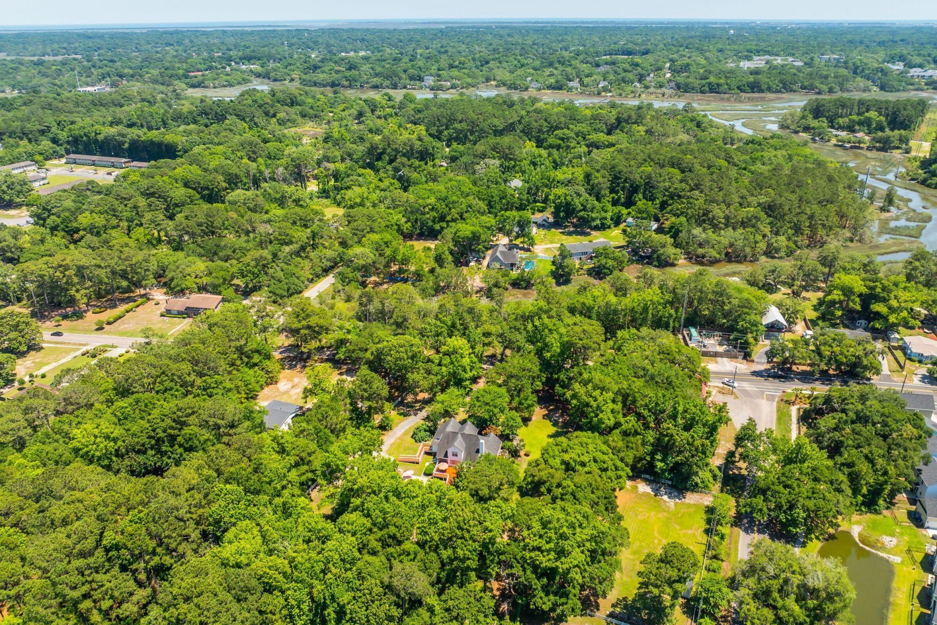 1882 Central Park Road Photo 52