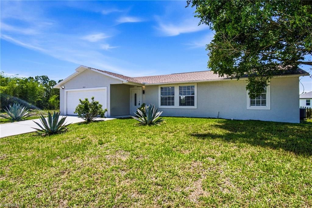 3501 38th St, Lehigh Acres, FL 33976 Photo