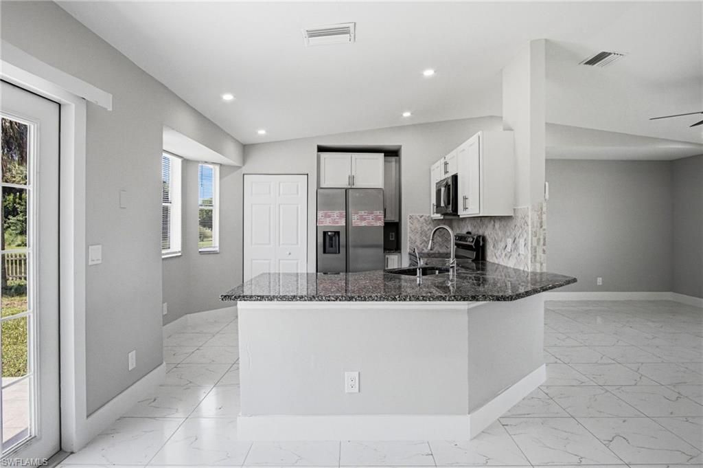 3501 38th St, Lehigh Acres, FL 33976 Photo