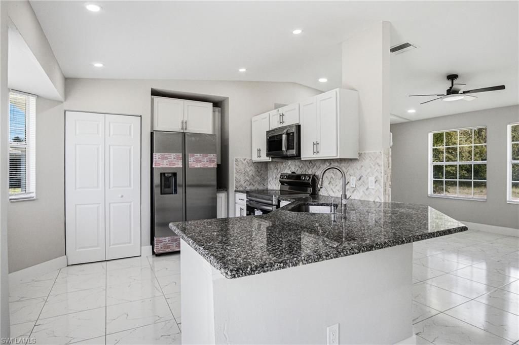 3501 38th St, Lehigh Acres, FL 33976 Photo
