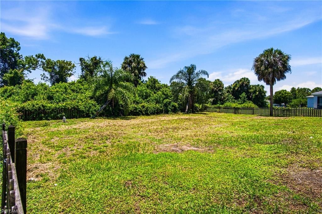 3501 38th St, Lehigh Acres, FL 33976 Photo