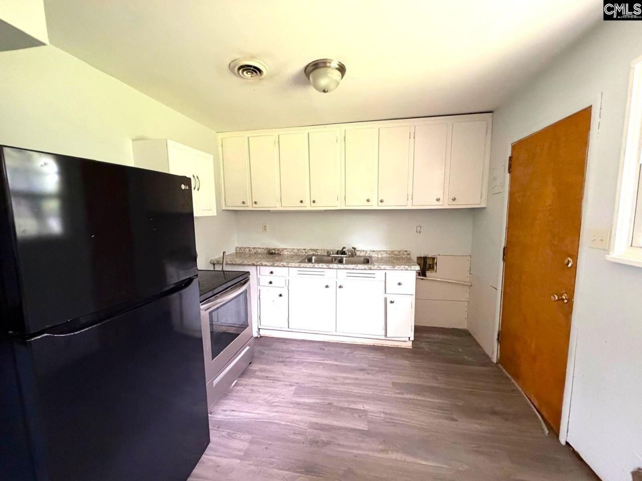 1113 Hahn Avenue Ne Photo 12
