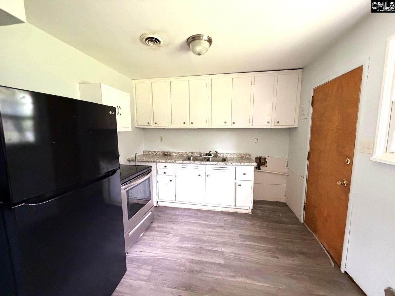 1113 Hahn Avenue Ne Photo 14