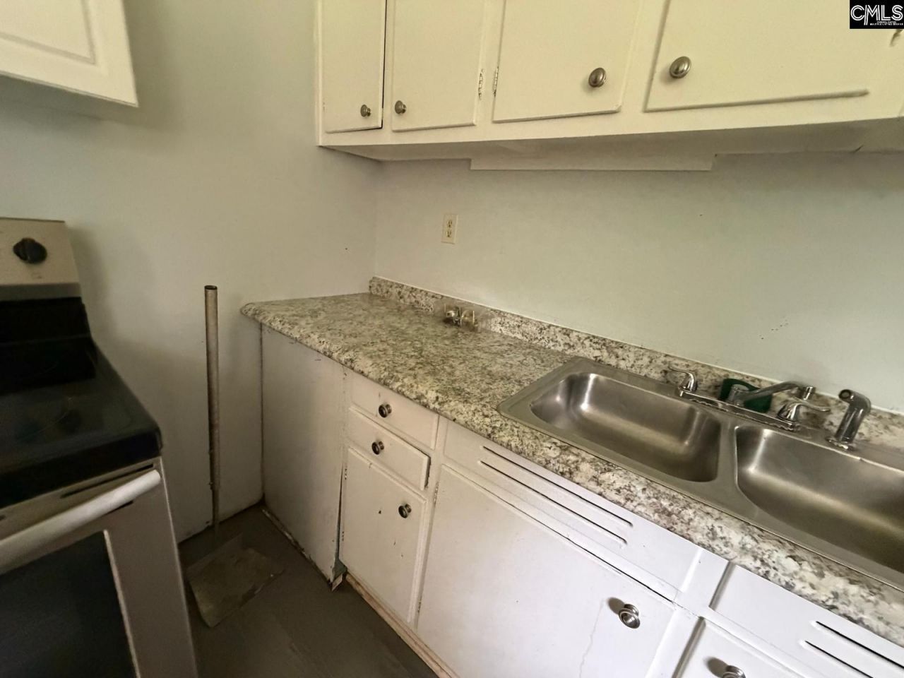 1113 Hahn Avenue Ne Photo 15