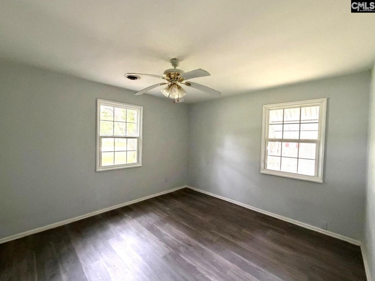 1113 Hahn Avenue Ne Photo 19