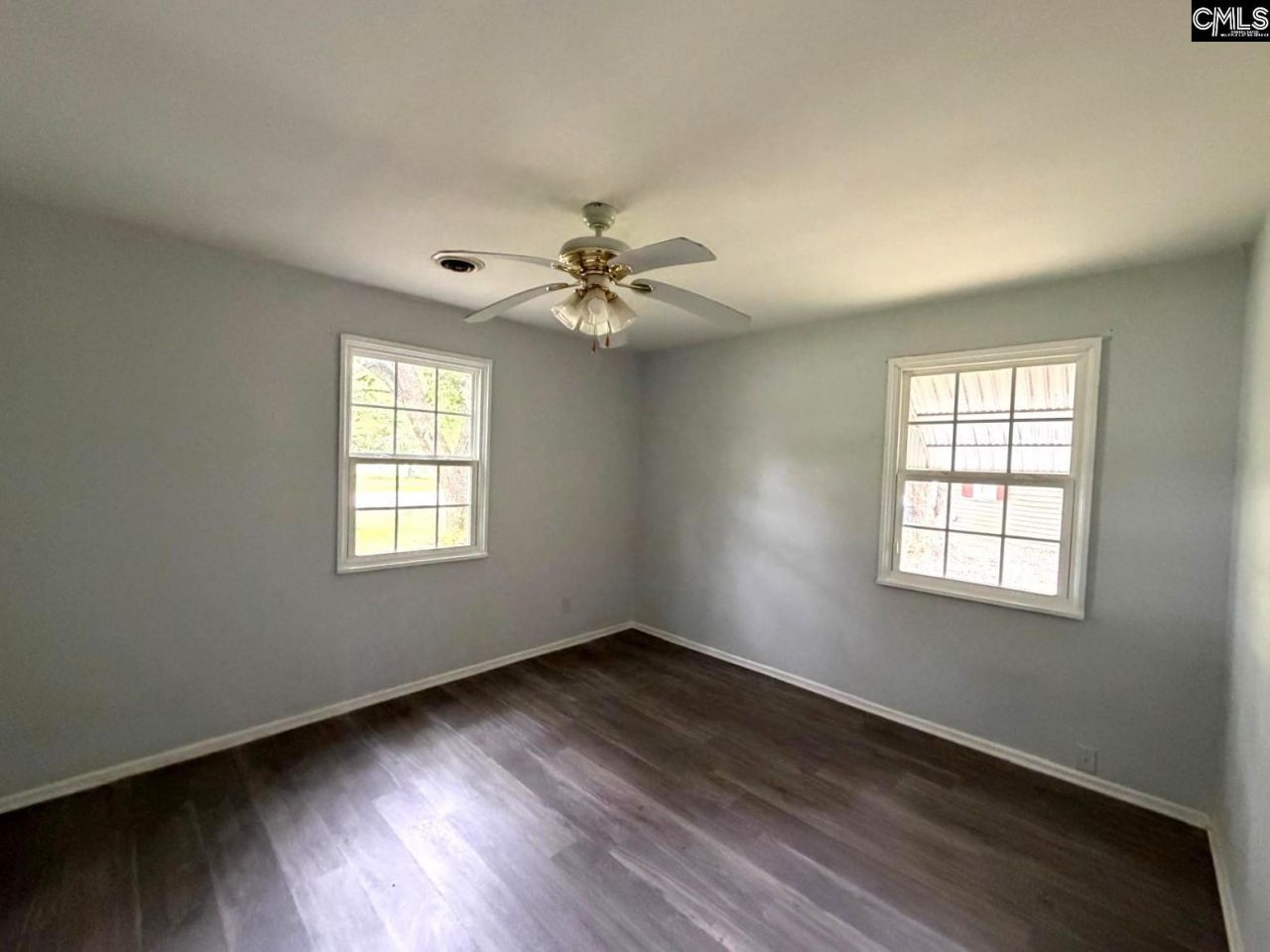 1113 Hahn Avenue Ne Photo 20