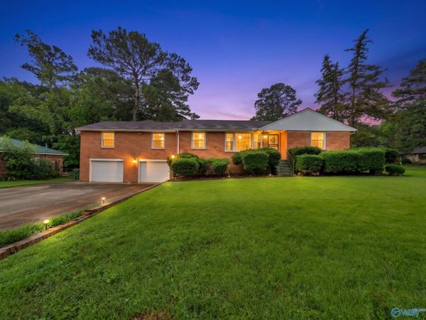 7600 Holland Drive SW, Huntsville, AL 35802