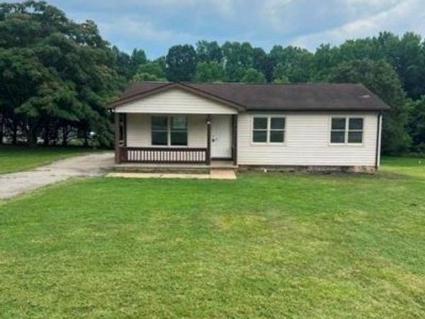 328 Millsaps Road , Statesville, NC 28625