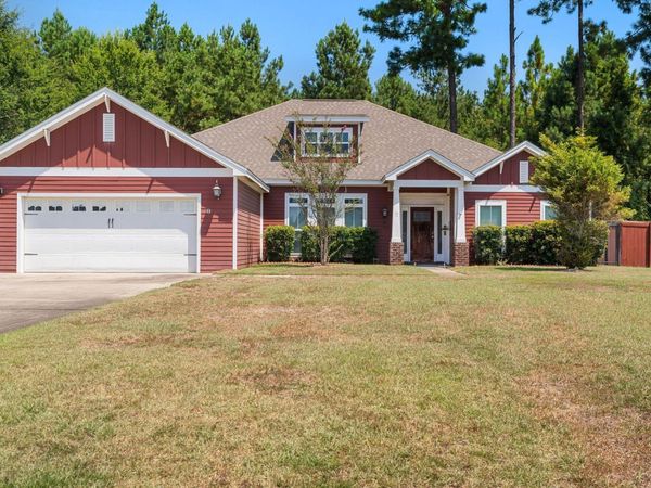 63 N Founders Way, Hattiesburg, MS 39401