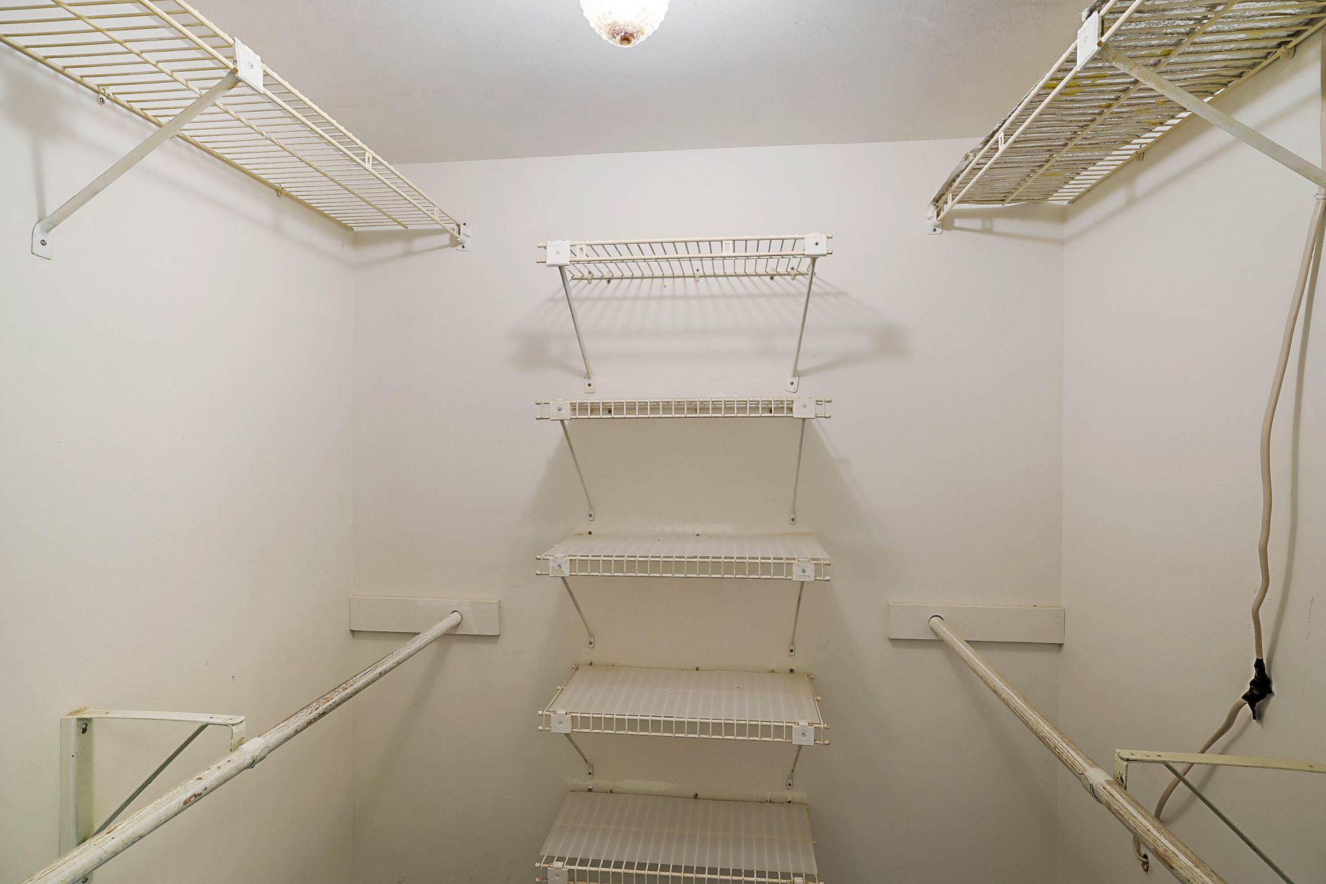 9201 Sunrise Lakes Boulevard, Unit 107, Sunrise, FL 33322 Photo
