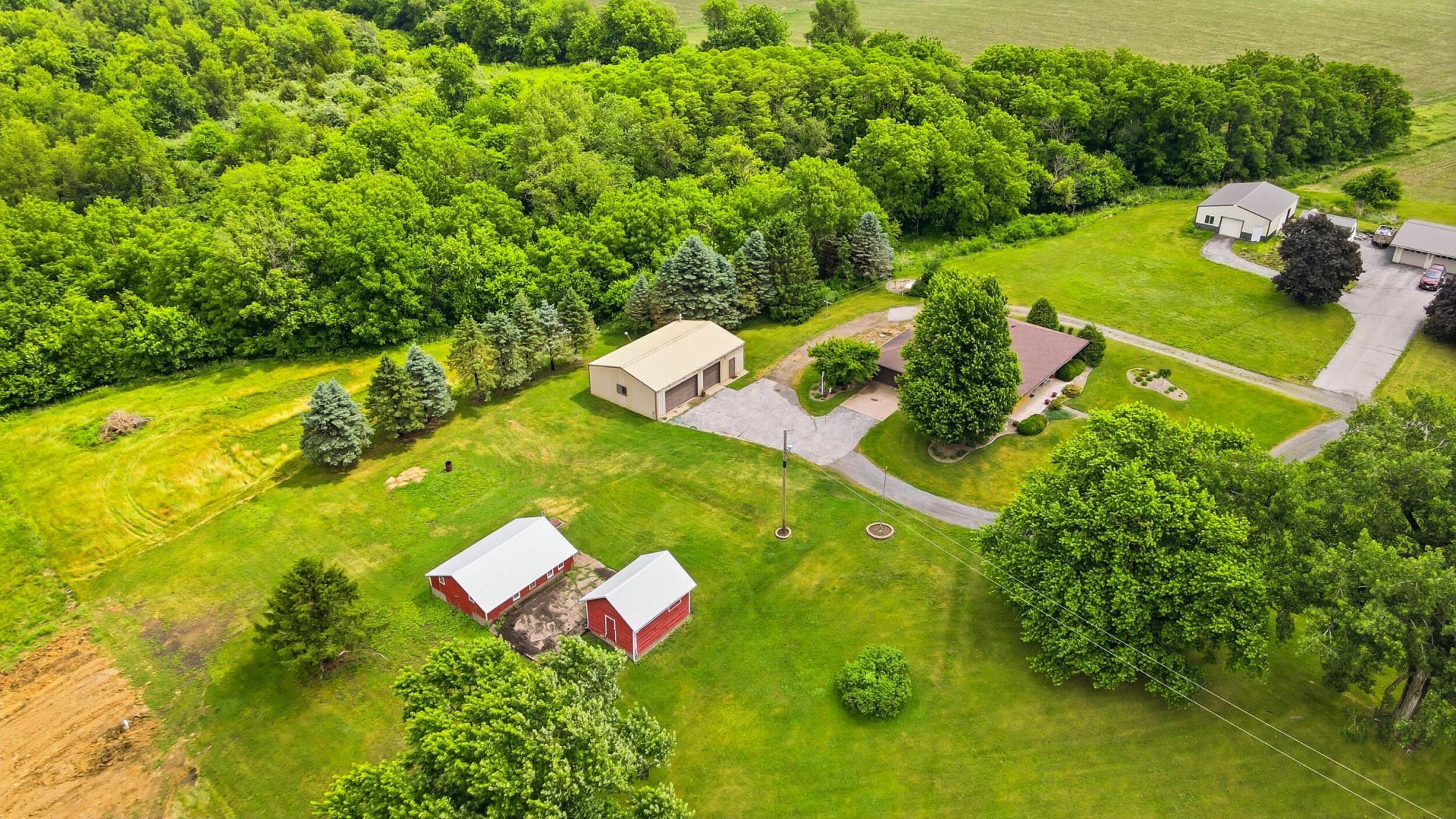 3231 140th, Wilton, IA 52778 Main Photo