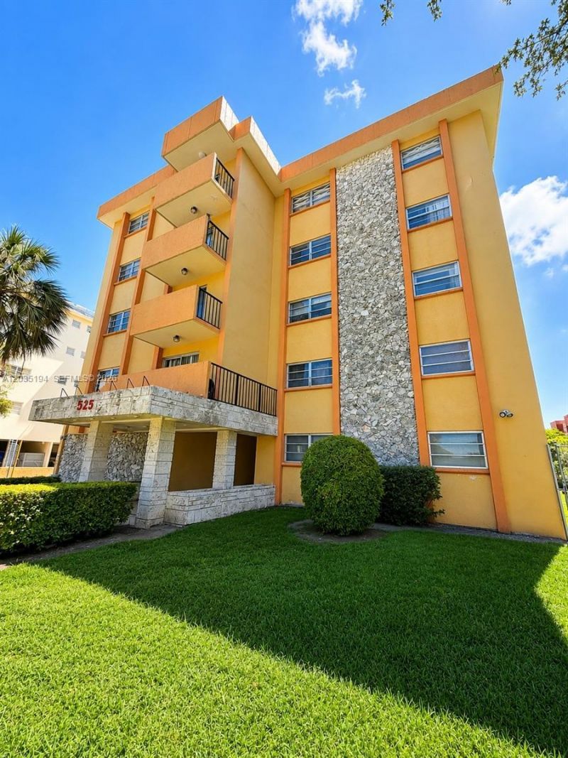 525 NW 72nd Ave, Unit 407, Miami, FL 33126 Photo
