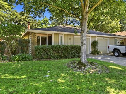 7997 La Riviera Dr, Sacramento, CA 95826 Photo