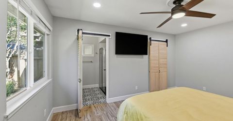 7997 La Riviera Dr, Sacramento, CA 95826 Photo